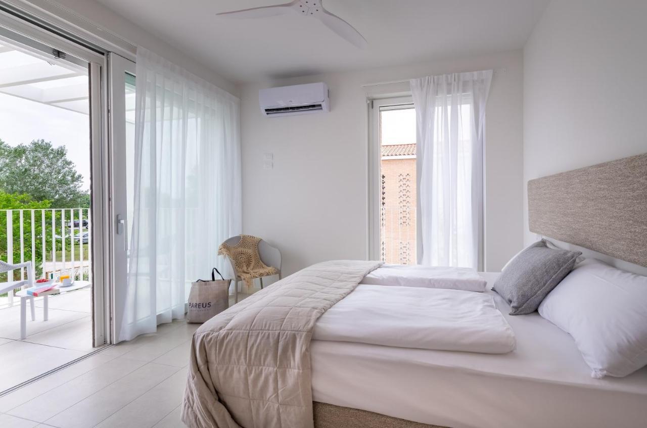 Pareus Beach Resort Каорле Экстерьер фото
